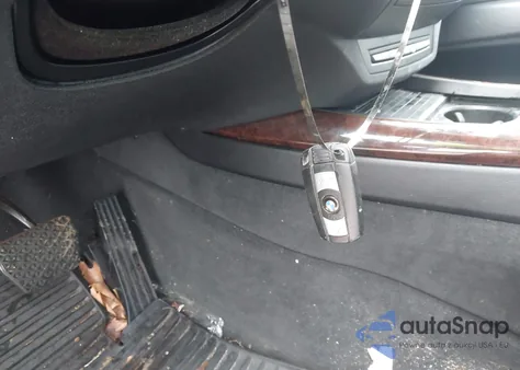 2011 BMW X5 xDrive50I z USA, uszkodzony, nr VIN 5UXZV8C58BL419650